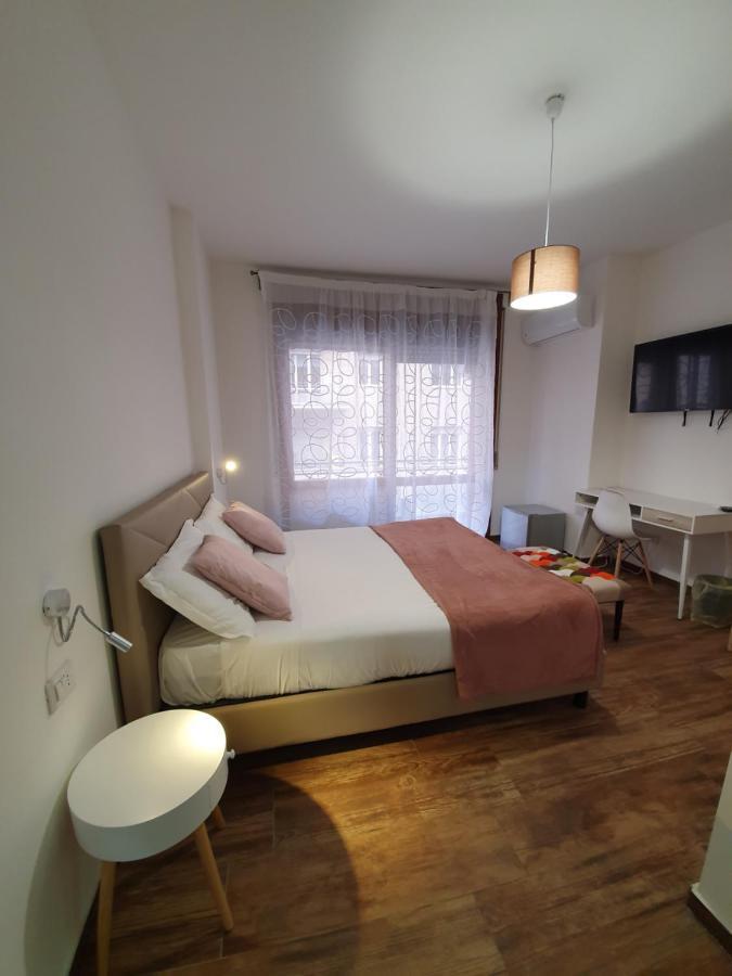 Boutique Dei Greci Hotel Наполи Екстериор снимка