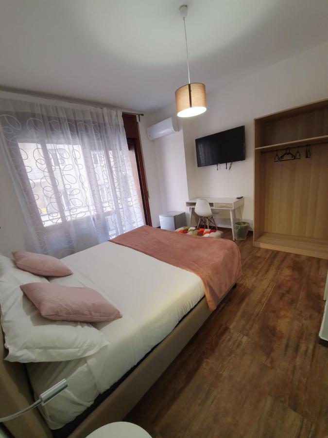 Boutique Dei Greci Hotel Наполи Екстериор снимка